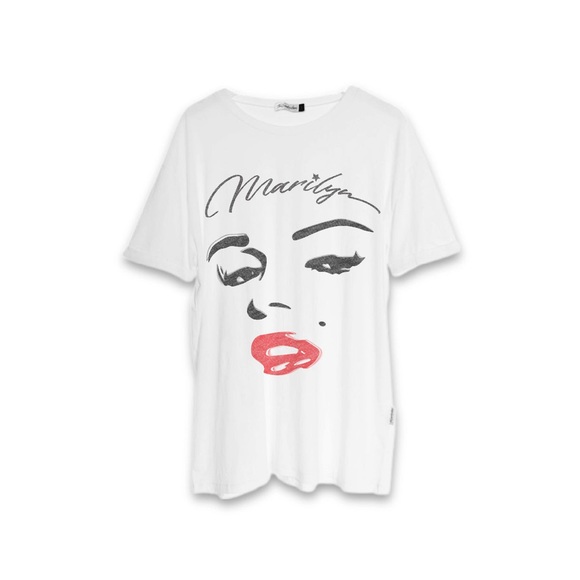 NWT The Laundry Room Marilyn Monroe Staredown Oversized Tee White Medium - Picture 1 of 2